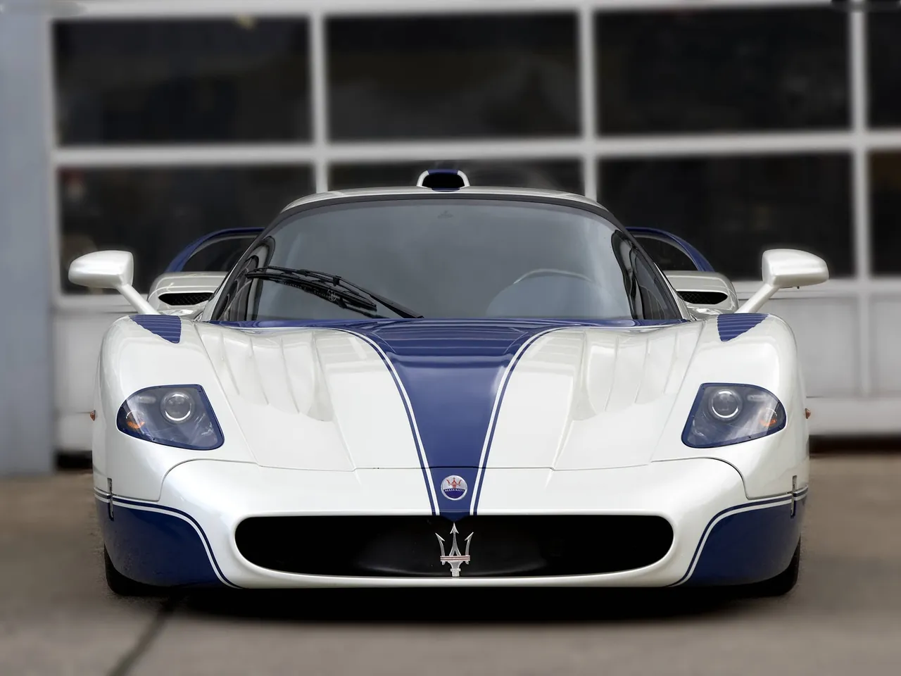 Edo Maserati MC12 R (2005) – zepředu