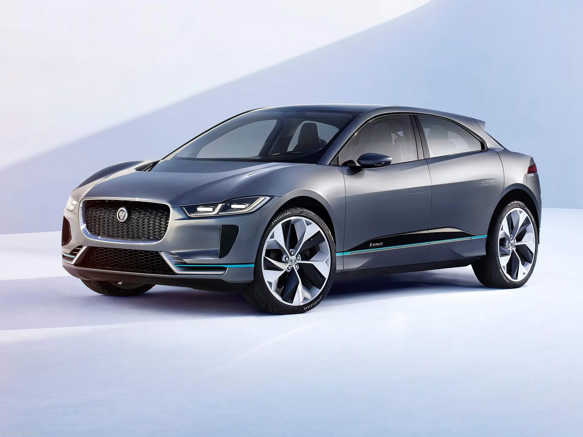 Jaguar I-Pace Concept (2016)
