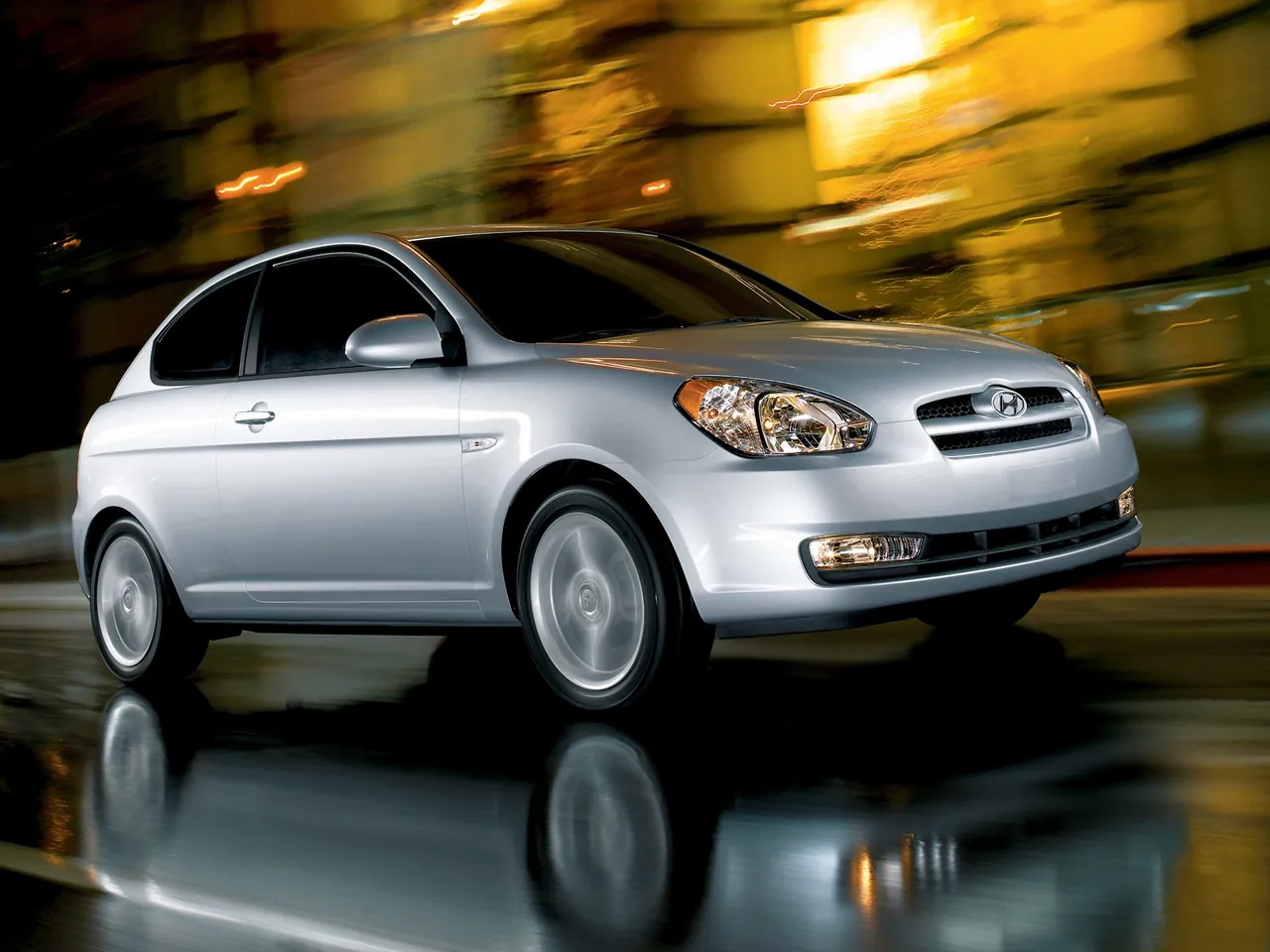 Hyundai Accent (2010)