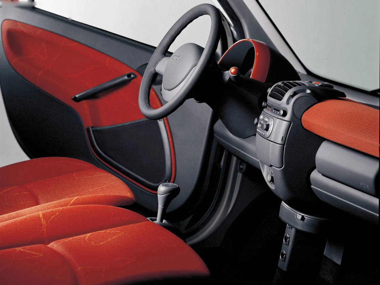 Smart fortwo coupe (2005) – interiér