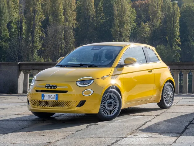 Fiat 500 Hybrid (2026)
