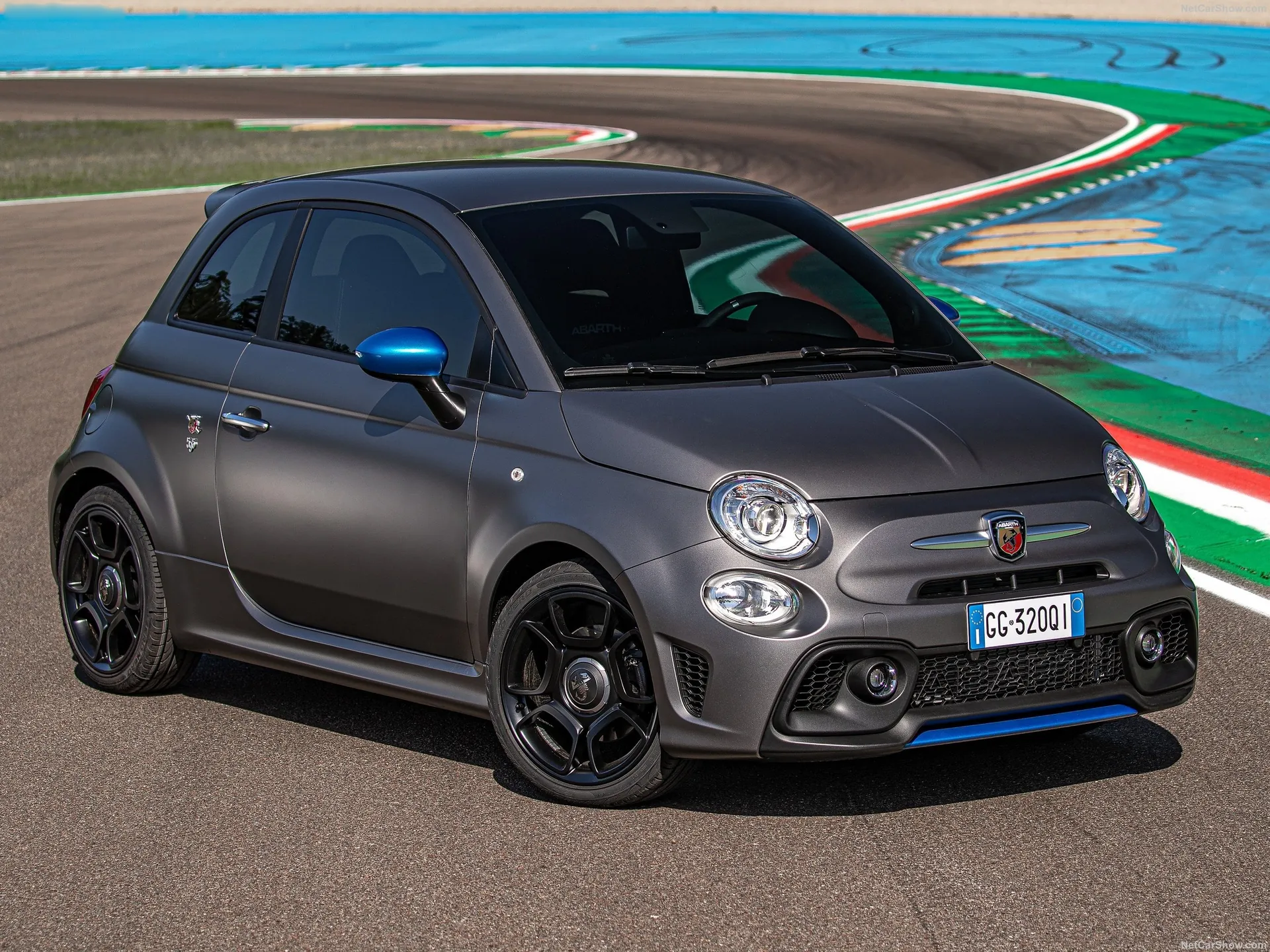 Fiat F595 Abarth (2022)