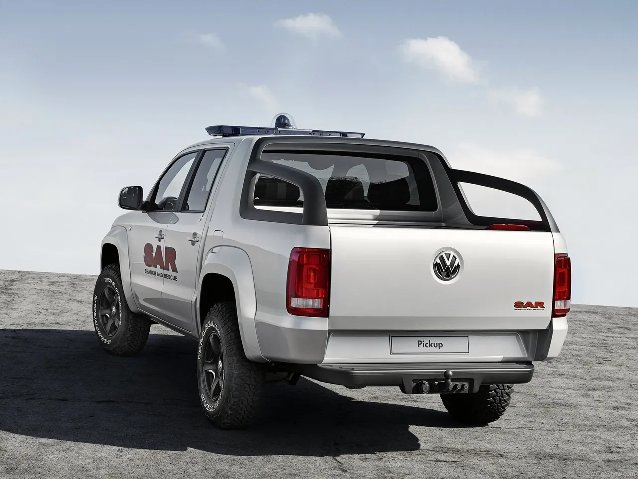 Volkswagen Pickup Concept (2008) – zadní tříčtvrteční pohled