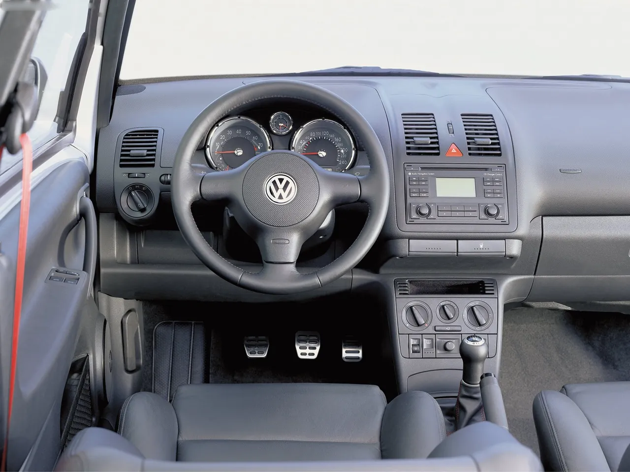 Volkswagen Lupo GTI (2000) - Interior