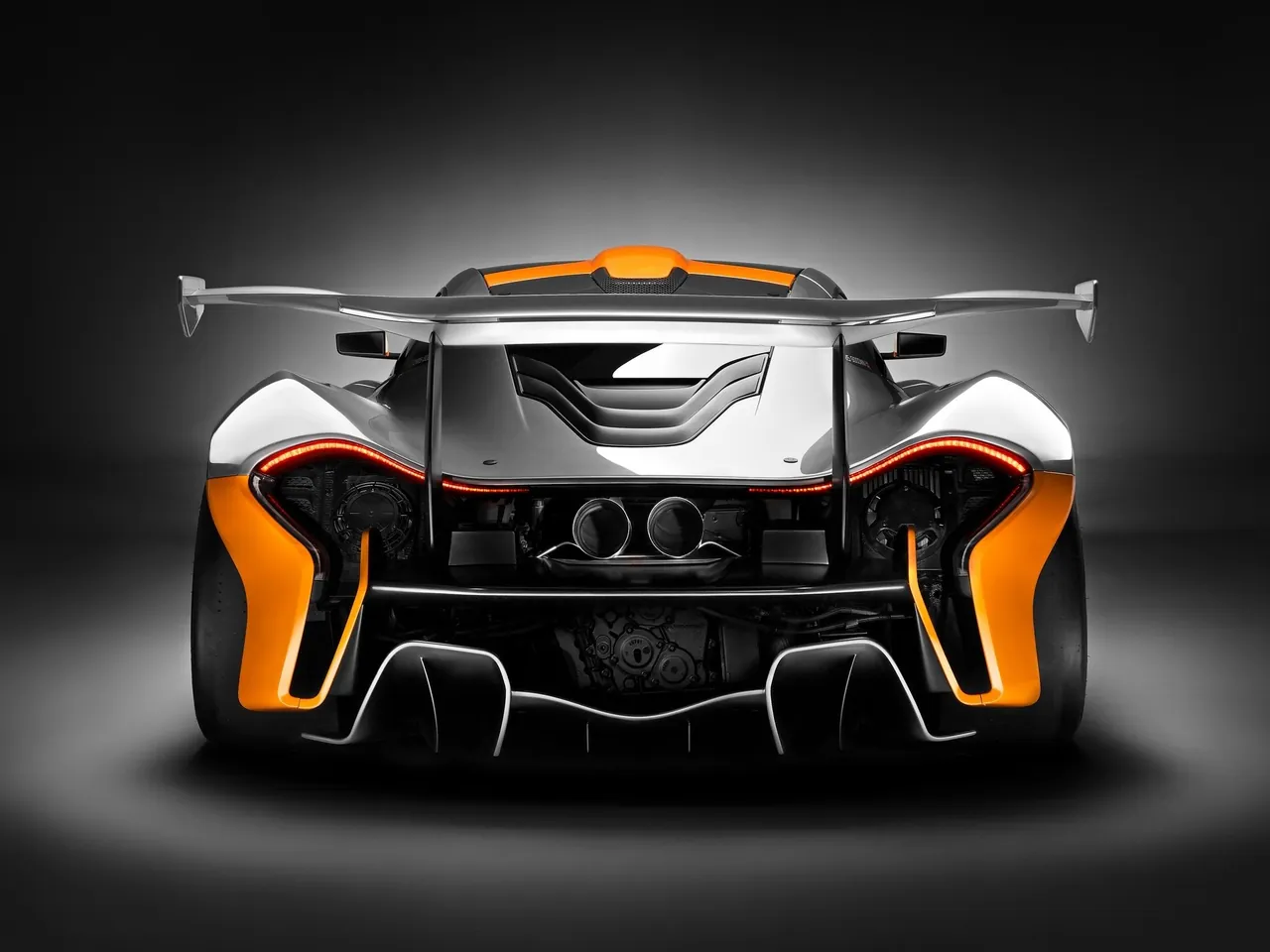 McLaren P1 GTR Concept (2014) – zezadu