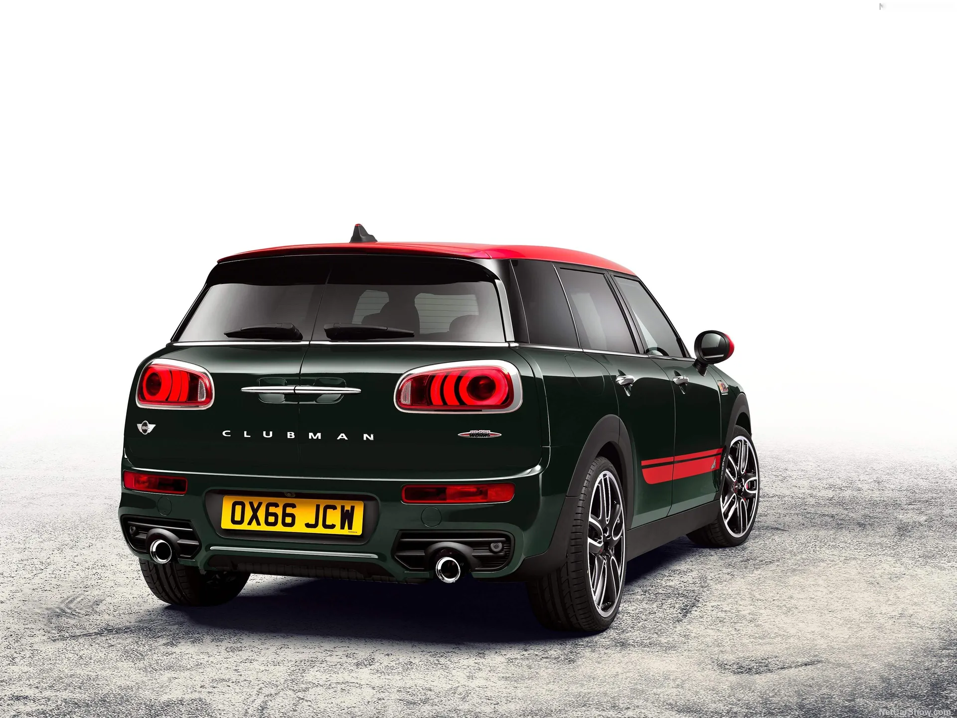 Mini John Cooper Works Clubman (2017) - Rear Three-Quarter