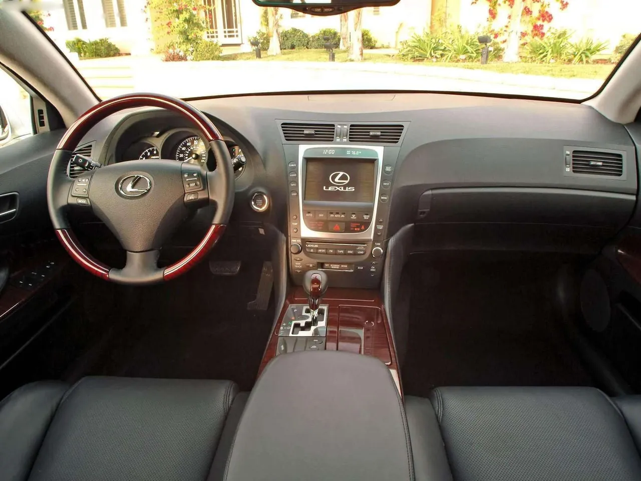 Lexus GS430 (2006) – interiér