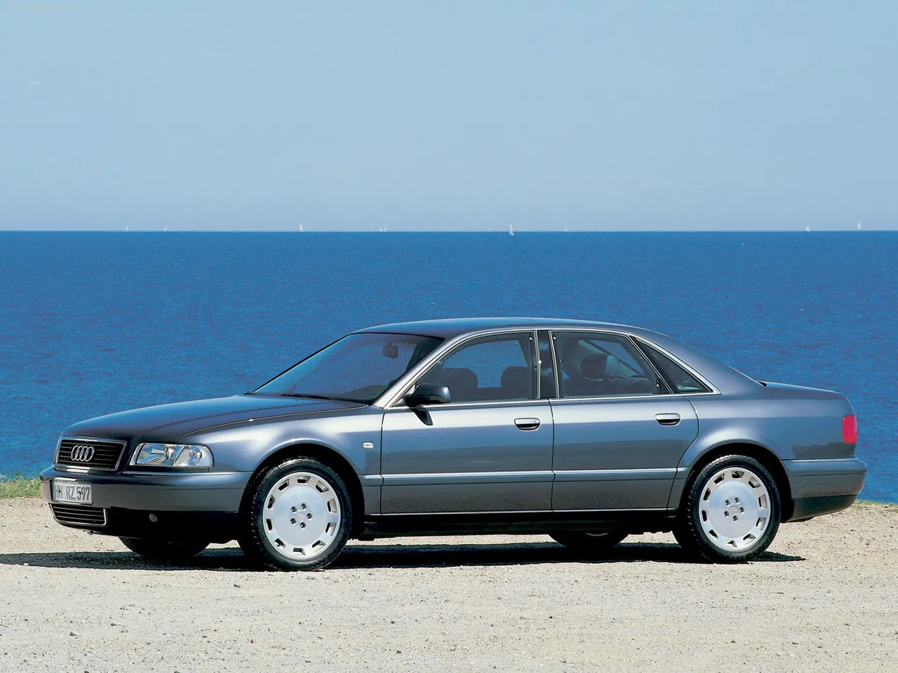 Audi A8 (1998)