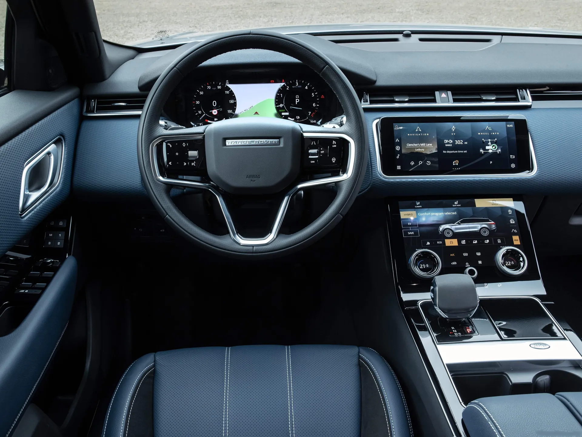 Land Rover Range Rover Velar (2021) – interiér
