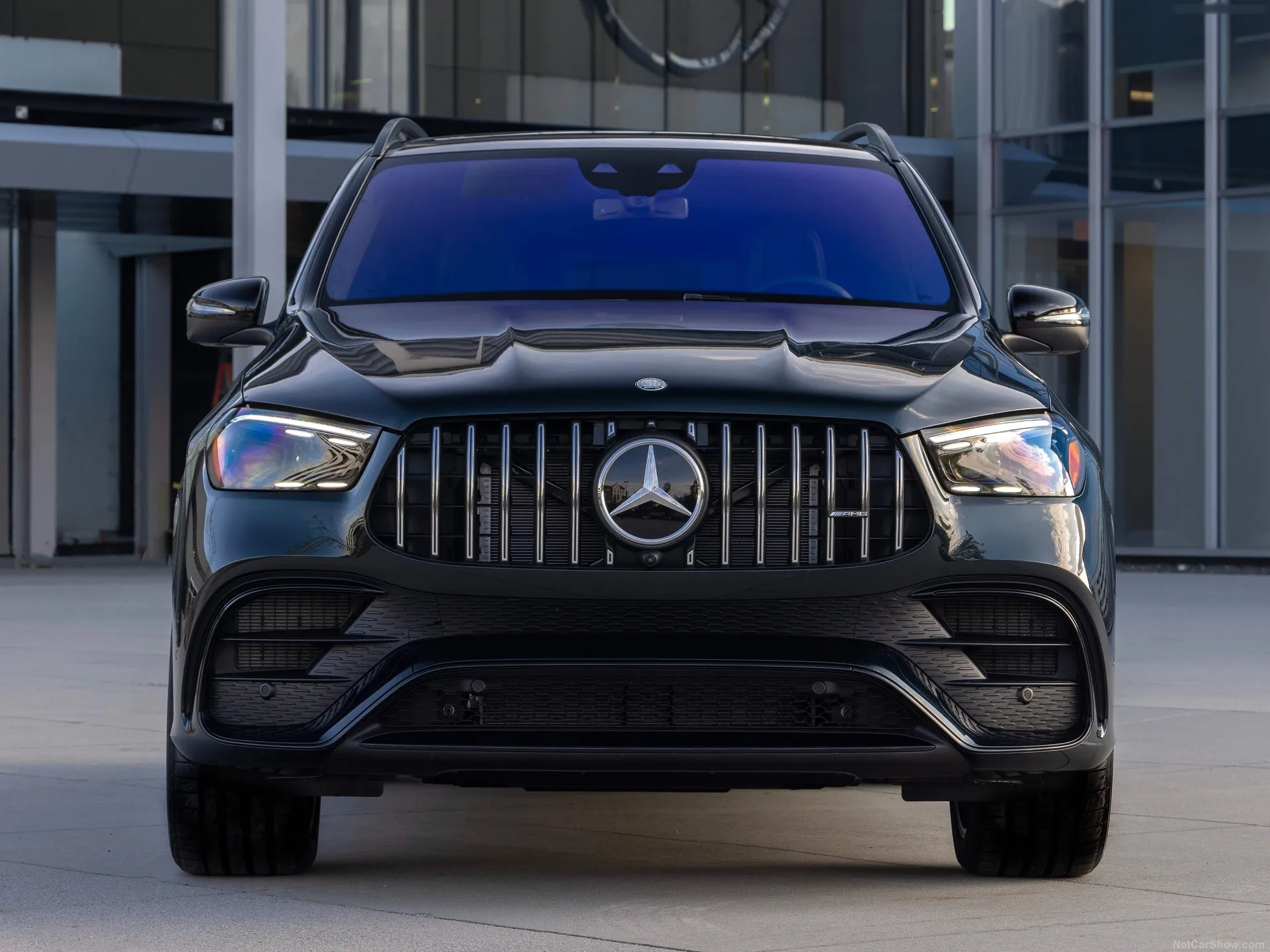 Mercedes-Benz GLE63 S AMG (2024) - Front