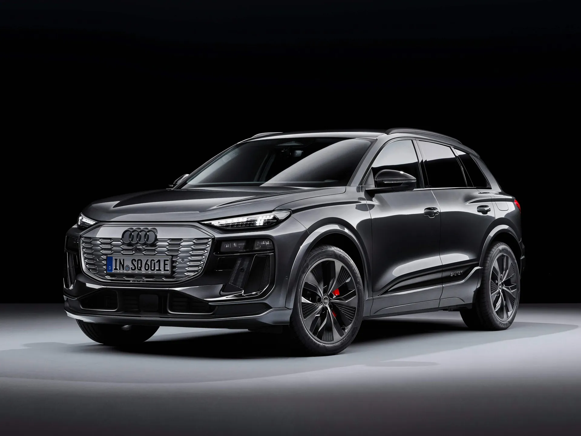 Audi SQ6 e-tron (2025)