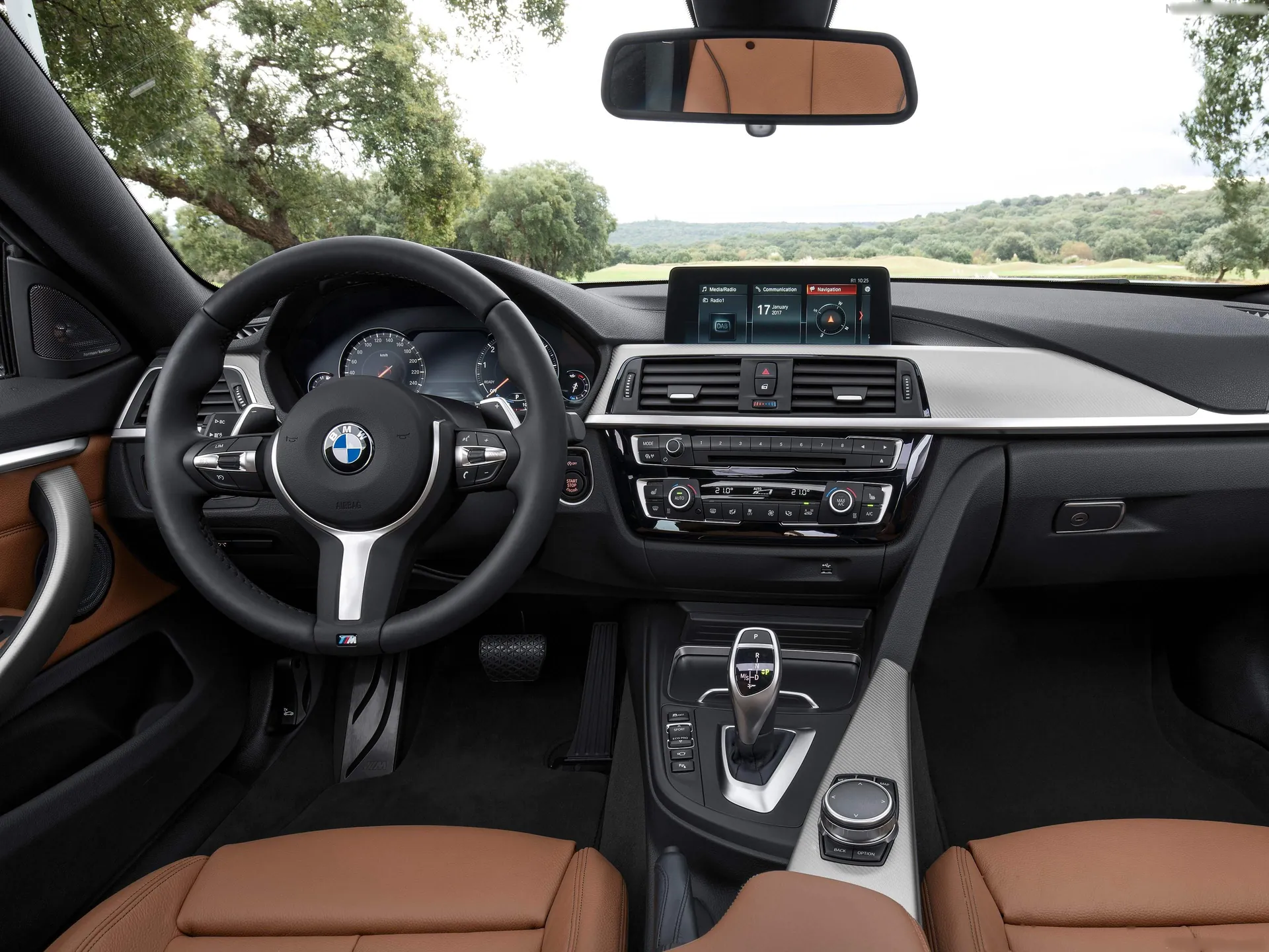 BMW 4-Series Gran Coupe (2018) - Interior