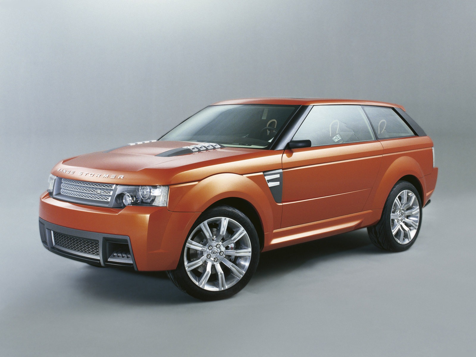 Land Rover Range Stormer Concept (2004)