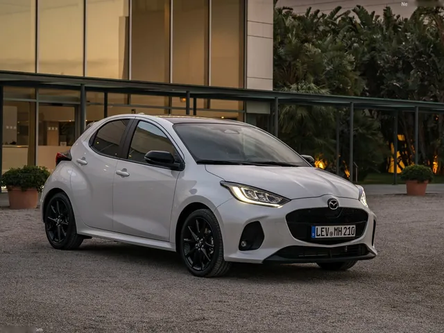 Mazda 2 Hybrid (2026)