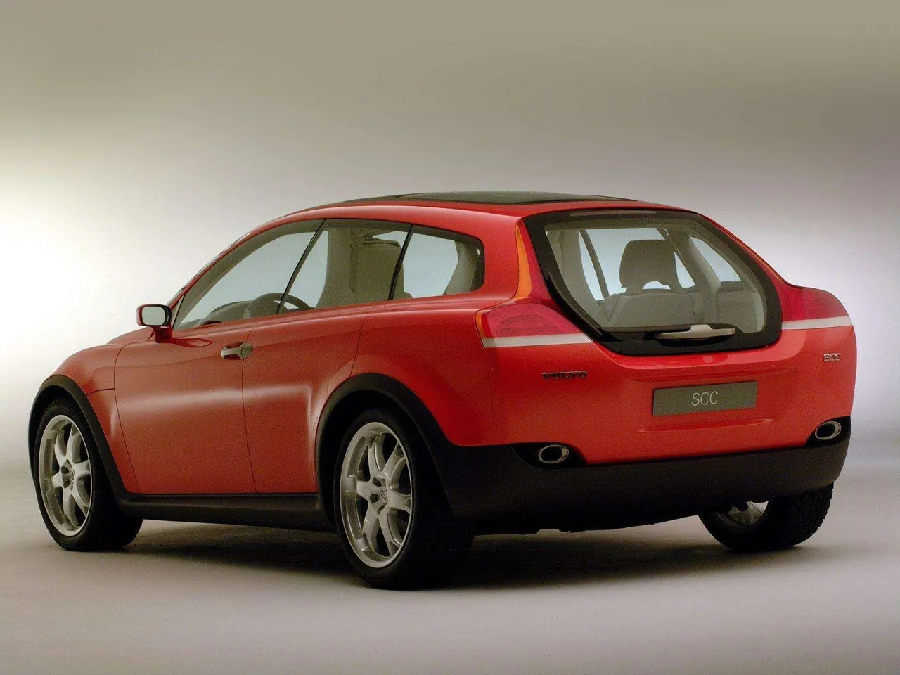Volvo SCC Concept (2001) – zadní tříčtvrteční pohled