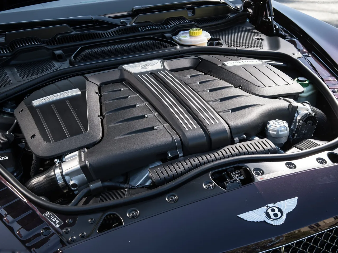 Bentley Continental GT Speed Convertible (2014) – motorový prostor