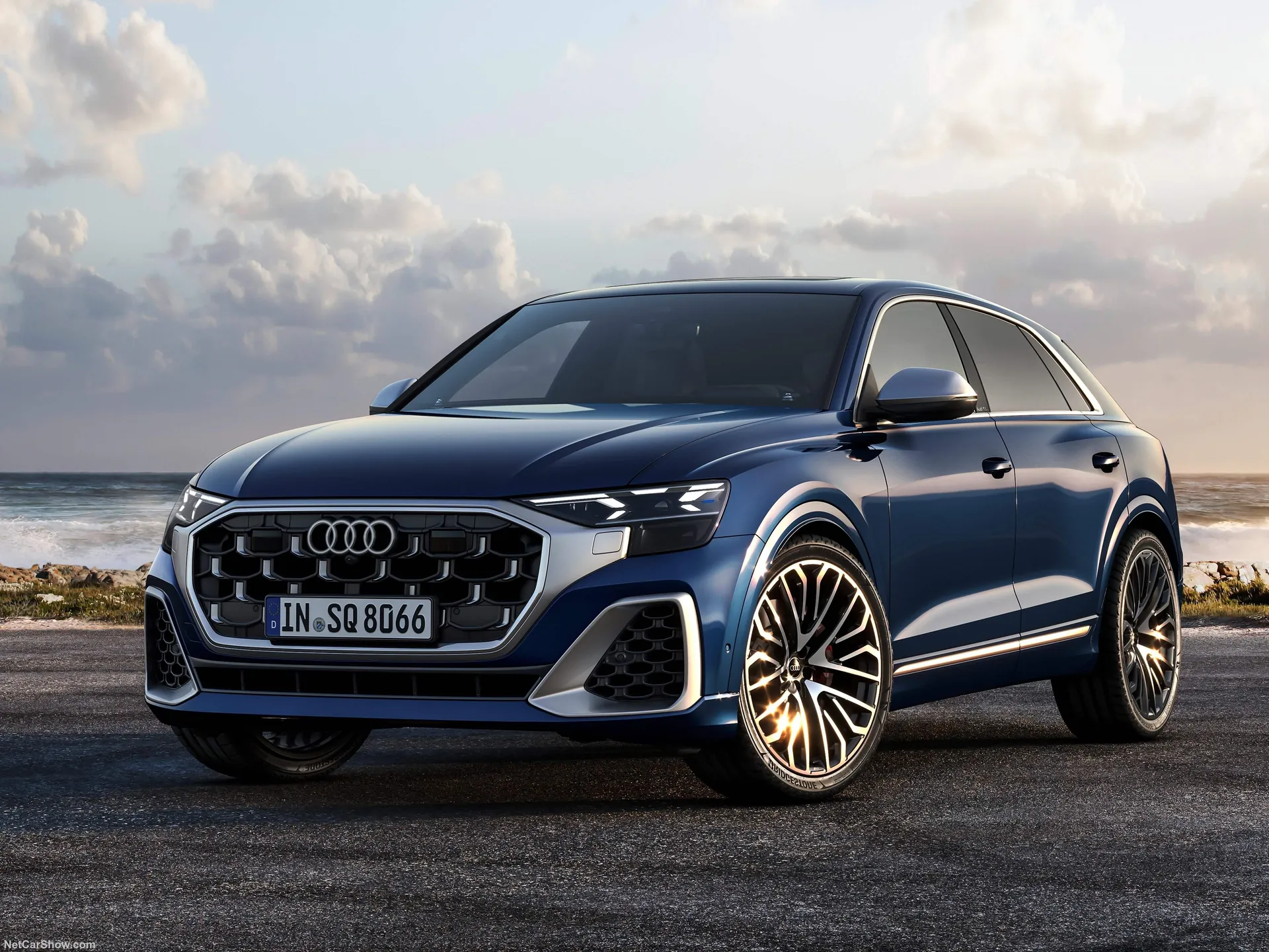 Audi SQ8 (2024)