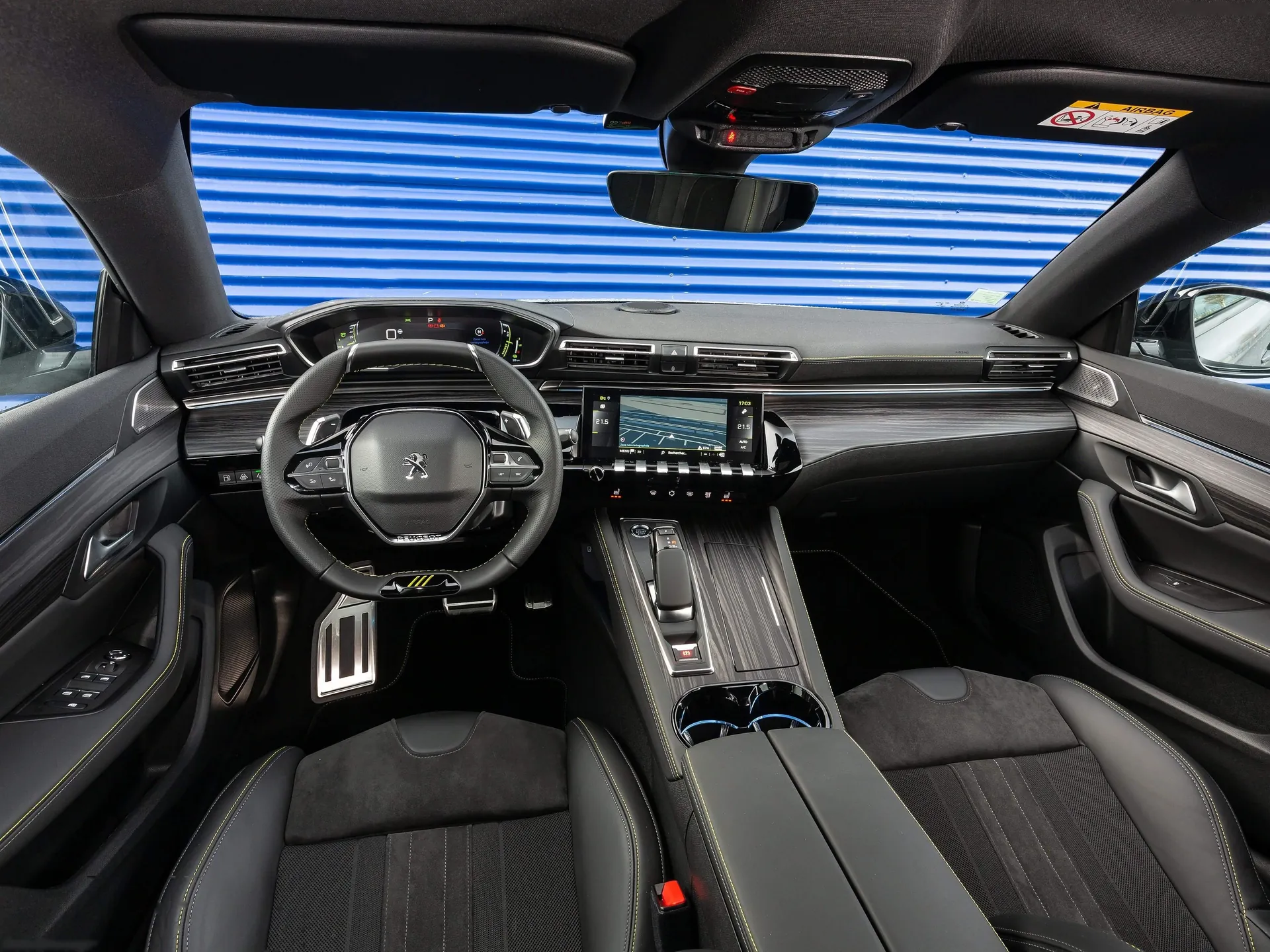 Peugeot 508 PSE (2021) – interiér