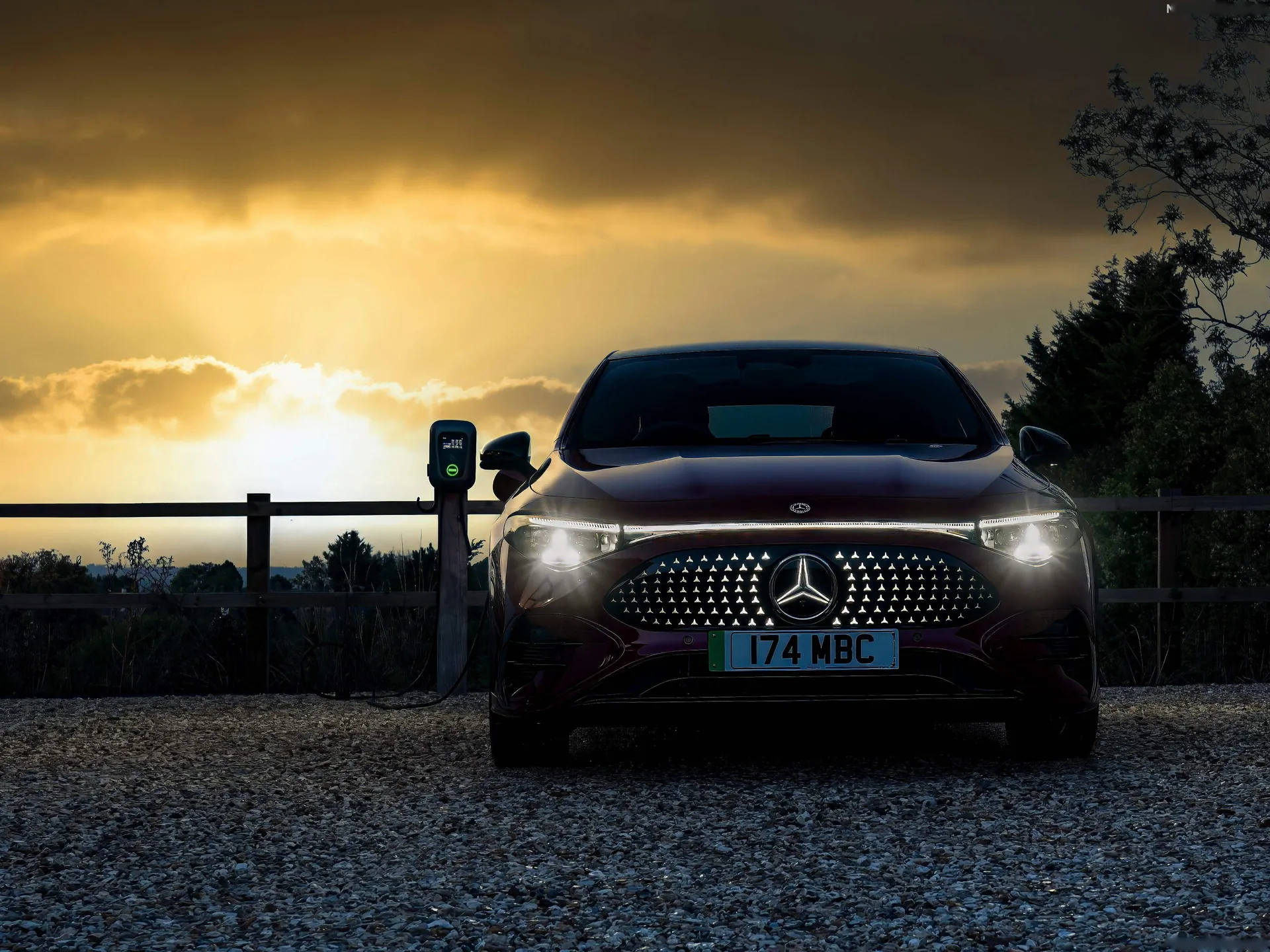 Mercedes-Benz CLA [UK] (2026) – zepředu