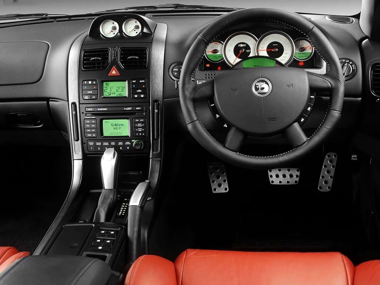 Holden HSV Avalanche (2003) – interiér