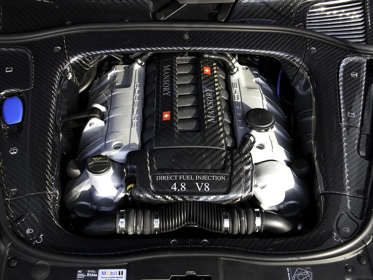 Mansory Chopster (2009) – motorový prostor