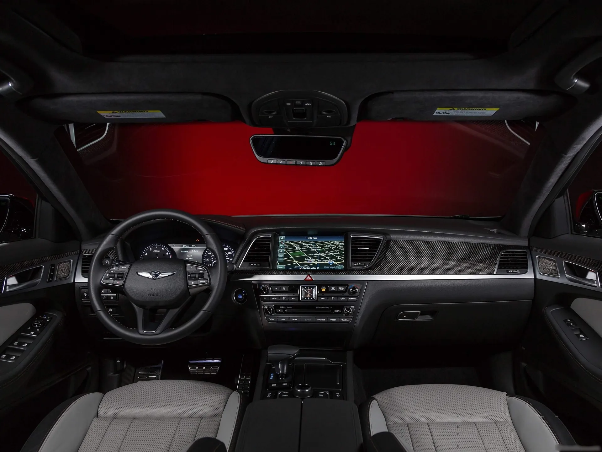 Genesis G80 3.3T Sport (2018) – interiér