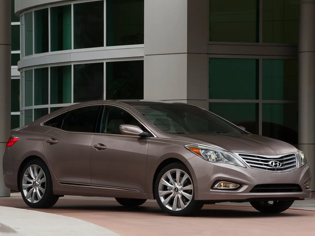 Hyundai Azera (2012)
