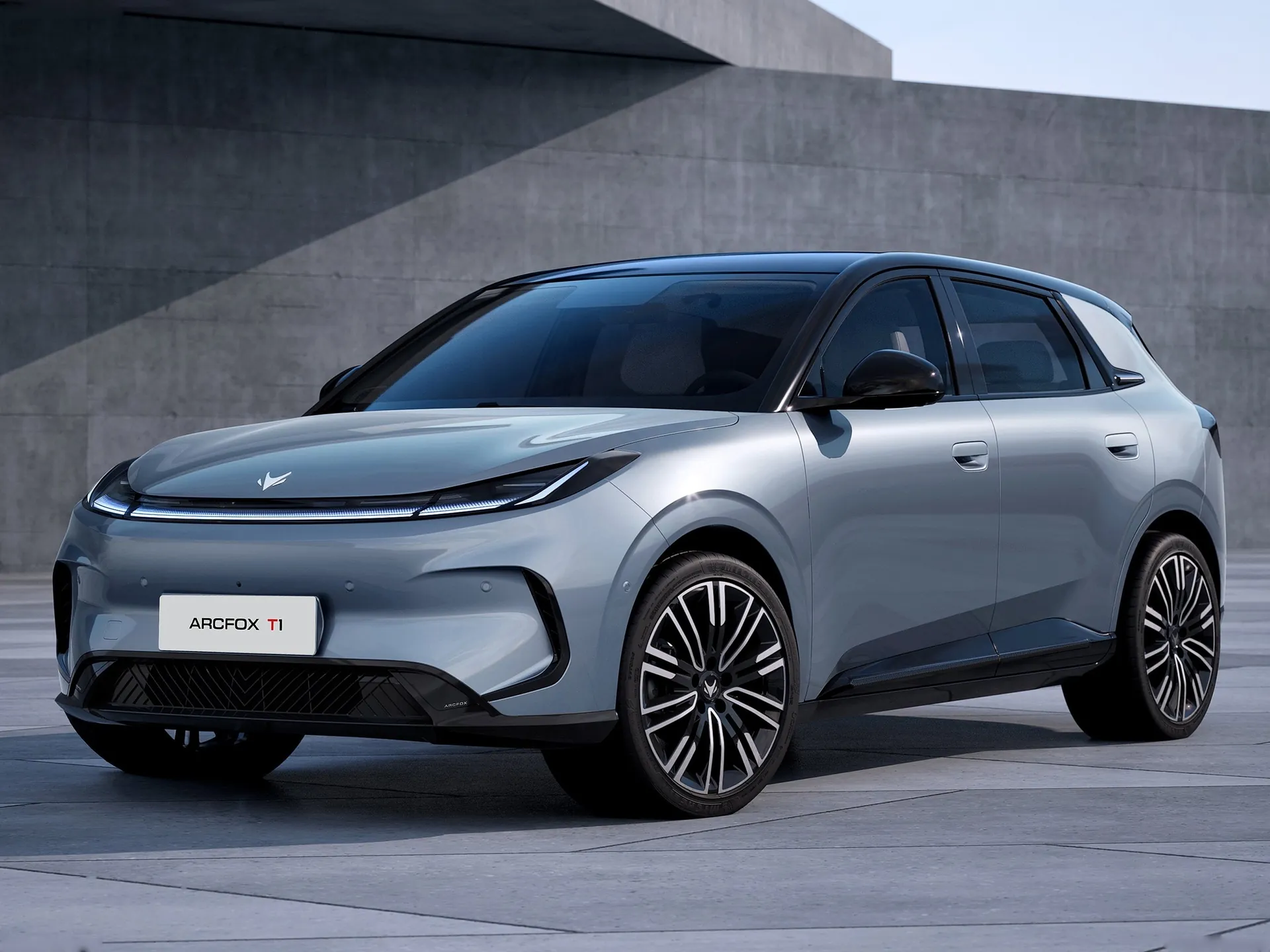 BAIC ArcFox T1 (2026)