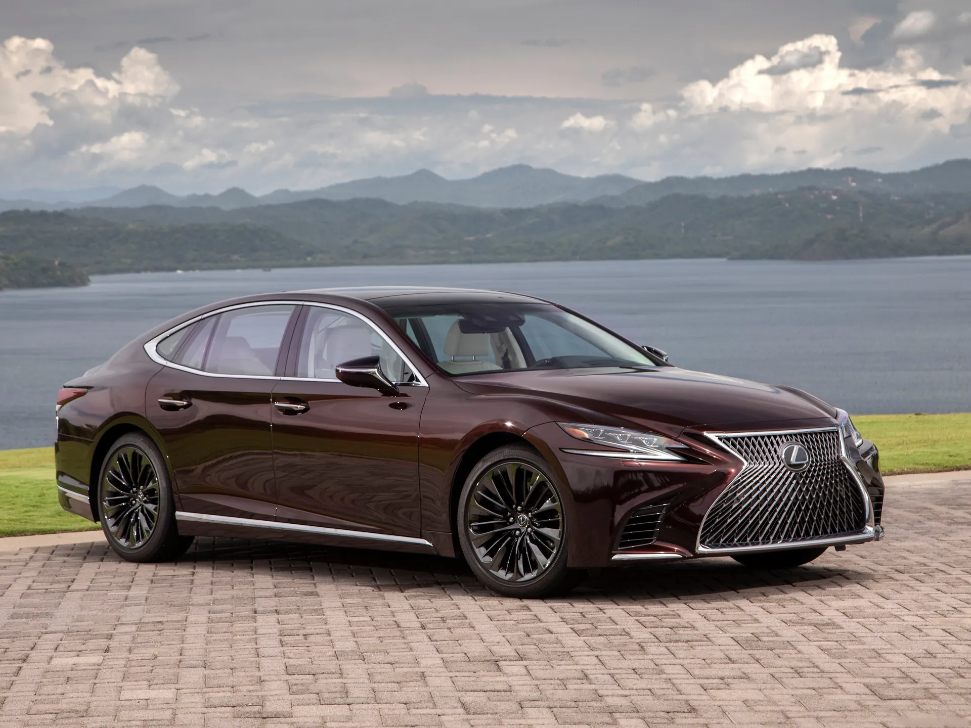 Lexus LS 500 Inspiration Series (2020)