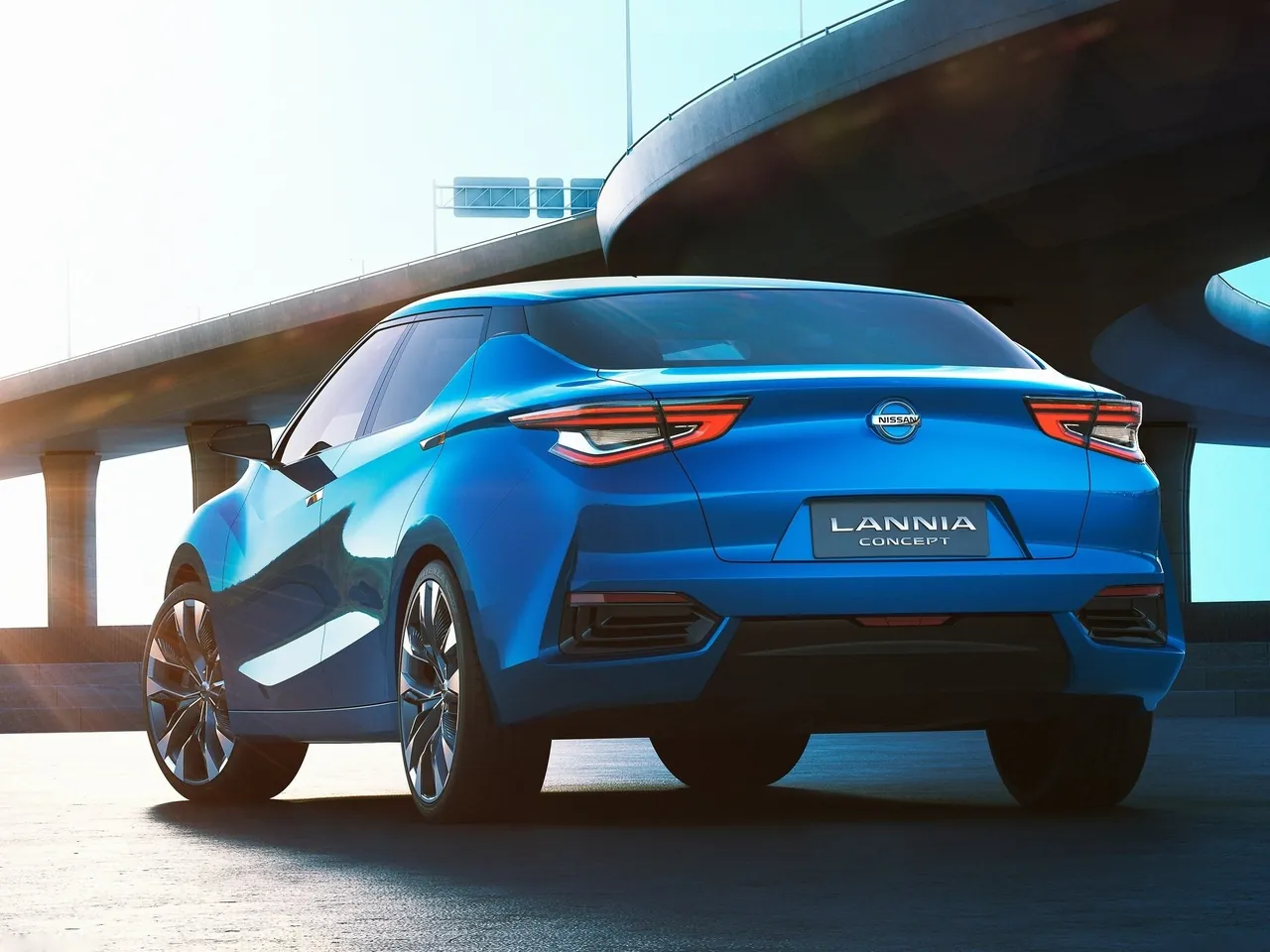 Nissan Lannia Concept (2014) – zadní tříčtvrteční pohled
