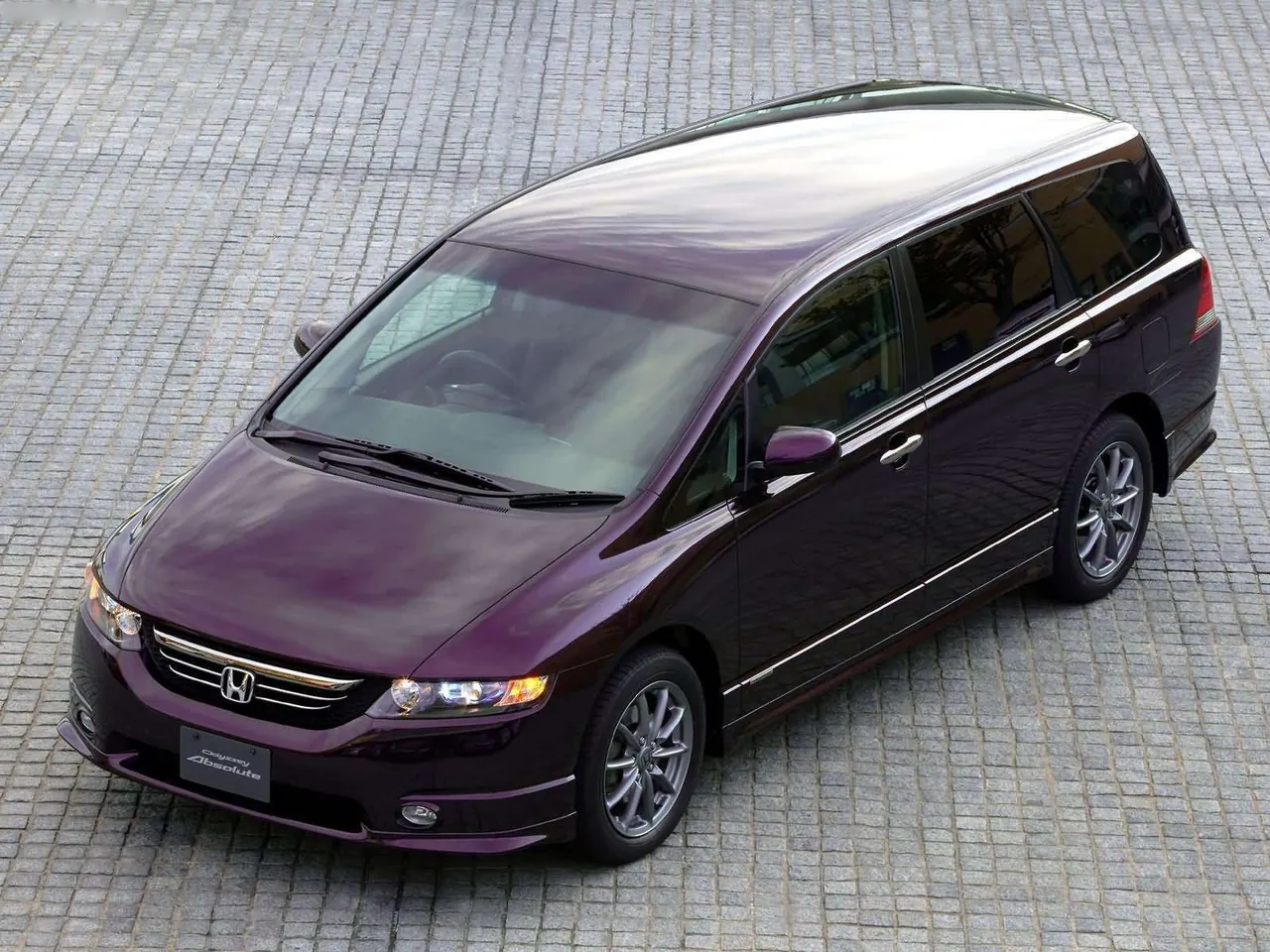 Honda Odyssey Absolute [JP] (2004)