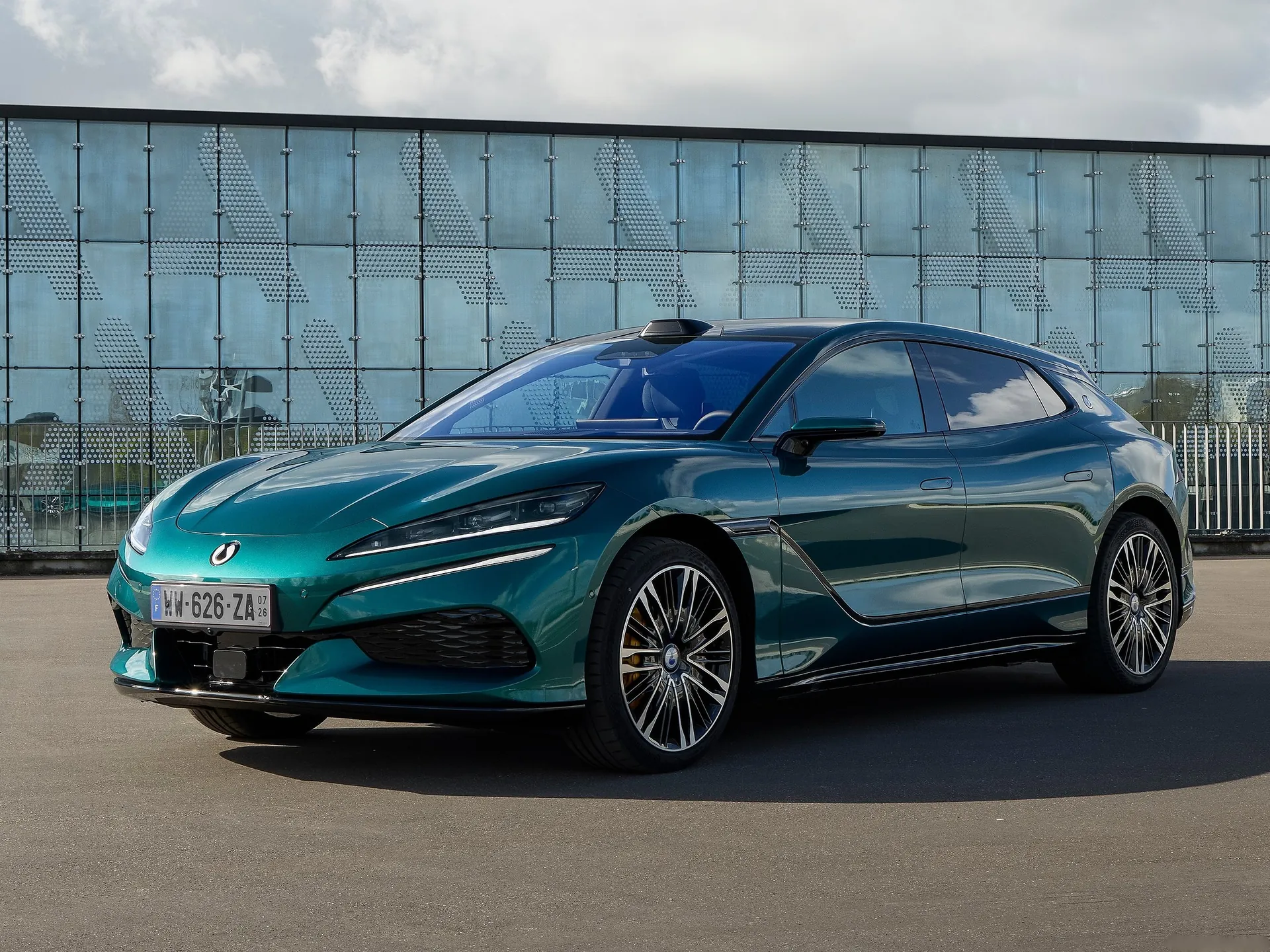 Denza Z9GT (2027)