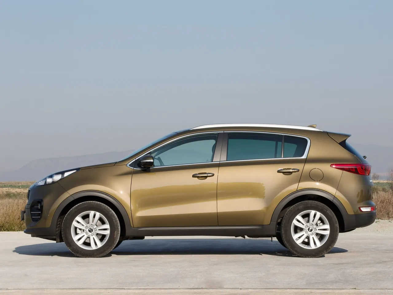 Kia Sportage (2016) – boční profil