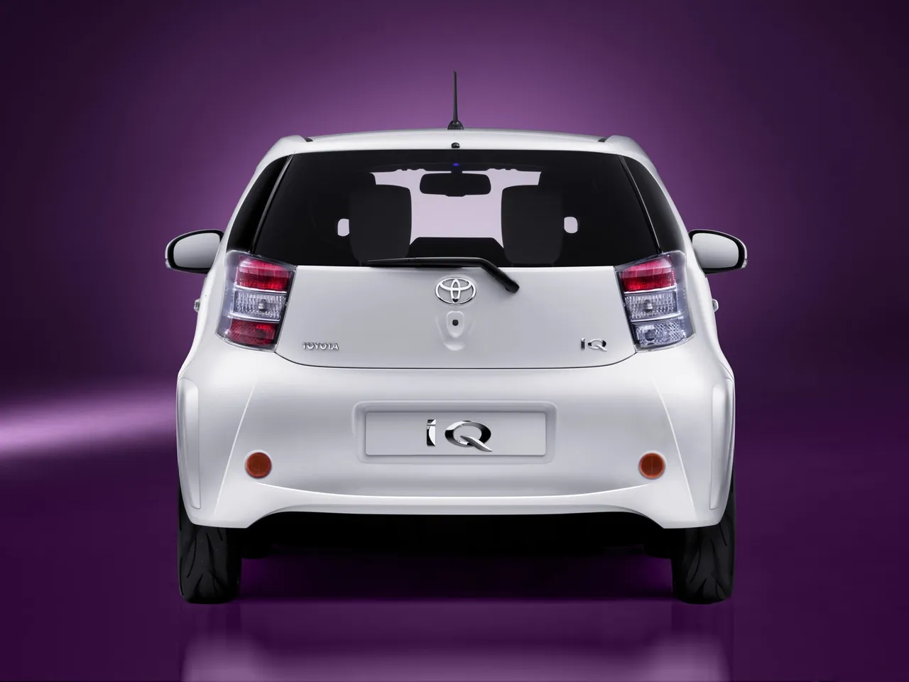 Toyota iQ (2009) – zezadu