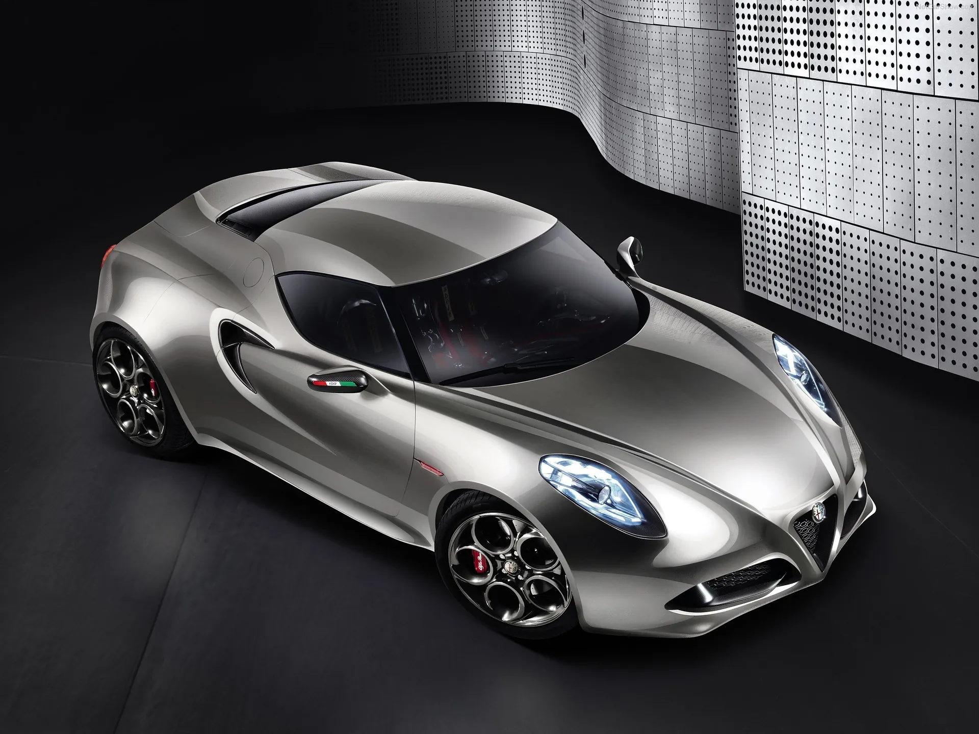 Alfa Romeo 4C Concept (2011)