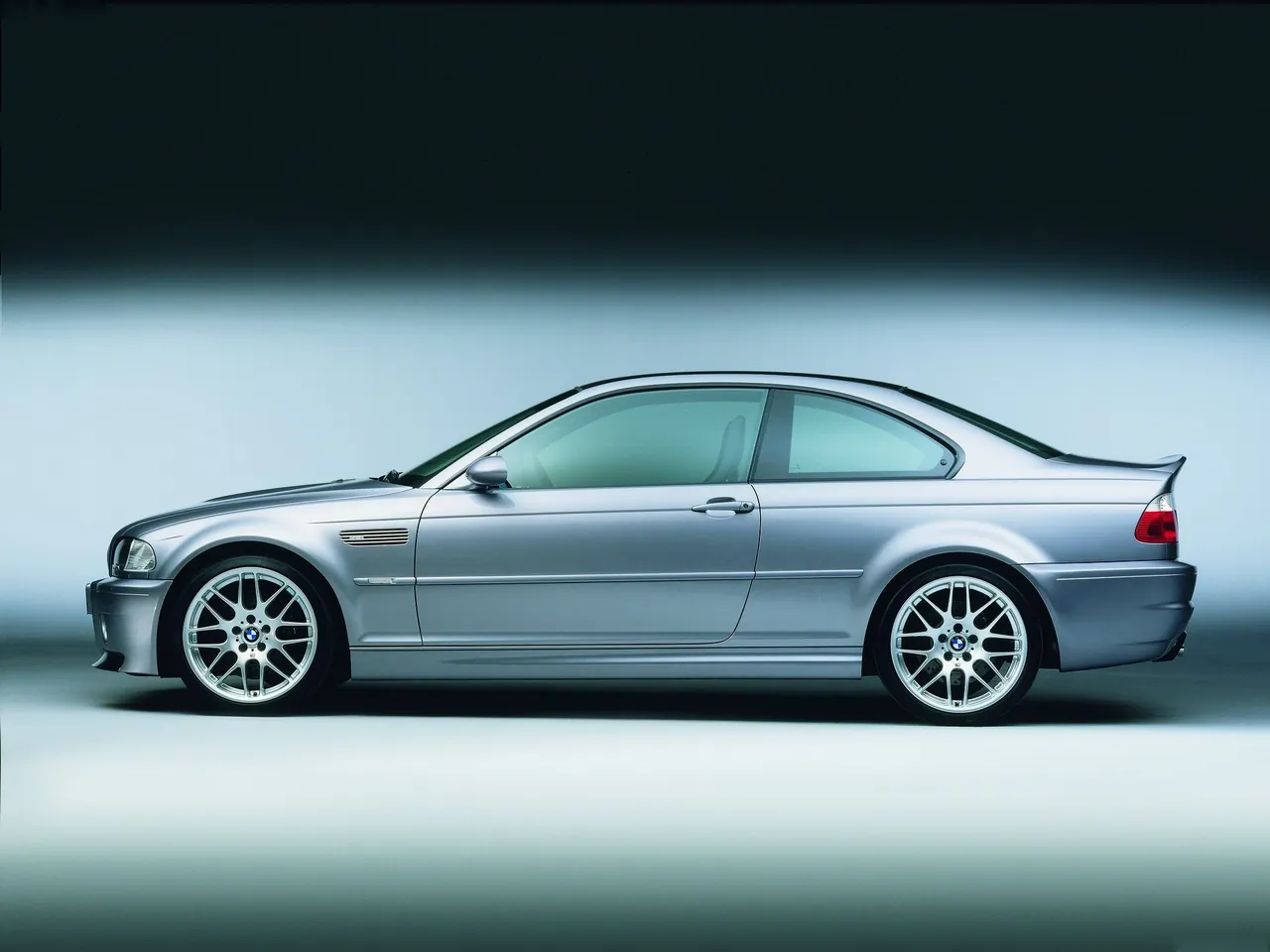 BMW M3 CSL (2003) – boční profil
