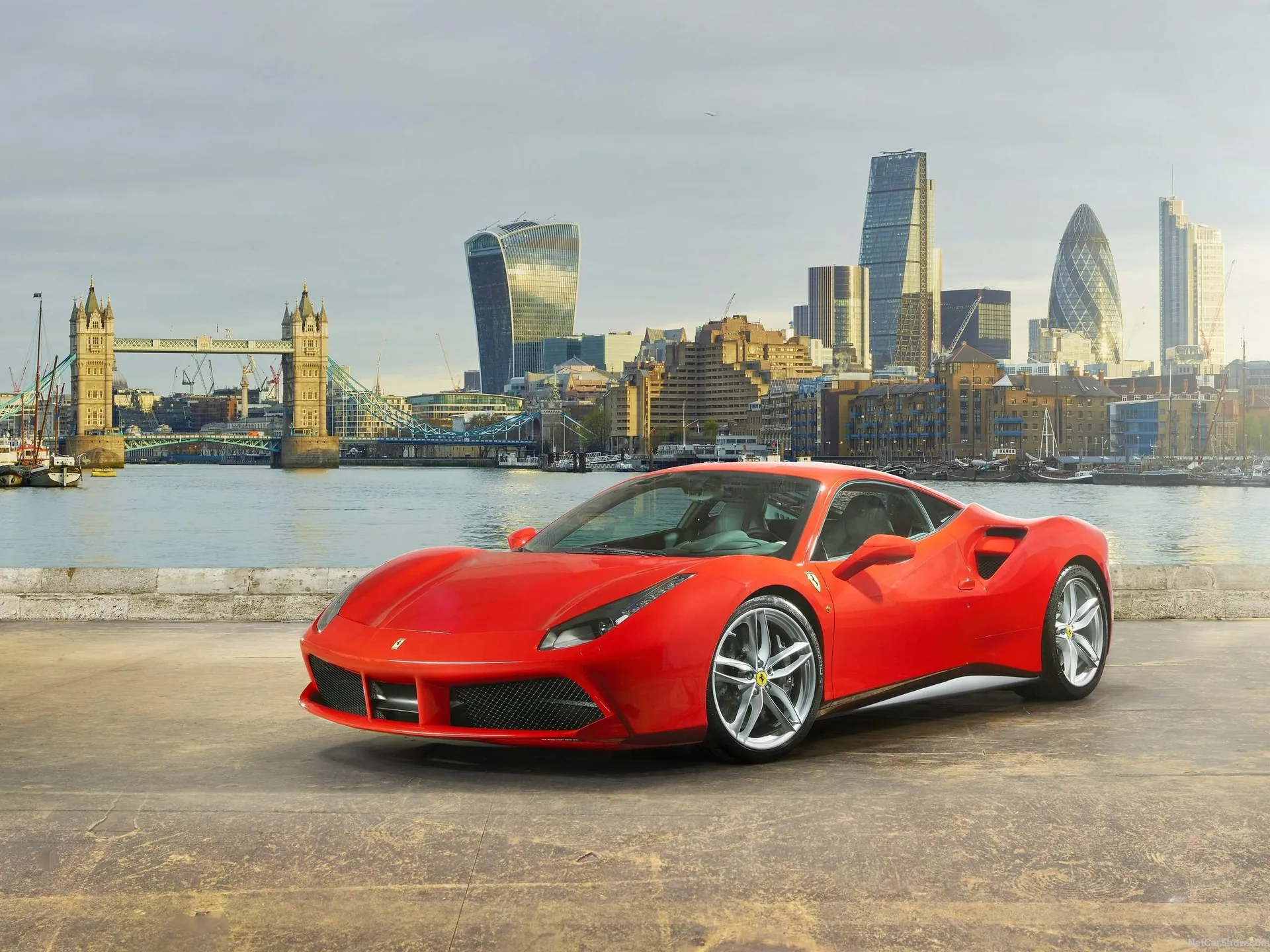 Ferrari 488 GTB (2016)