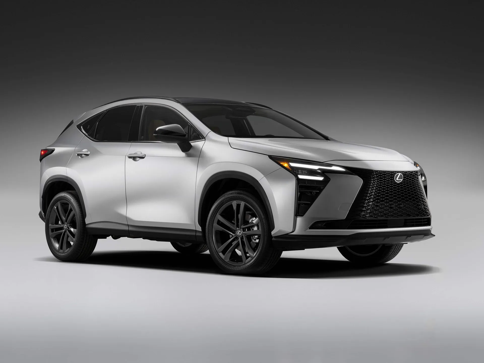 Lexus NX 350h AWD [US] (2027)