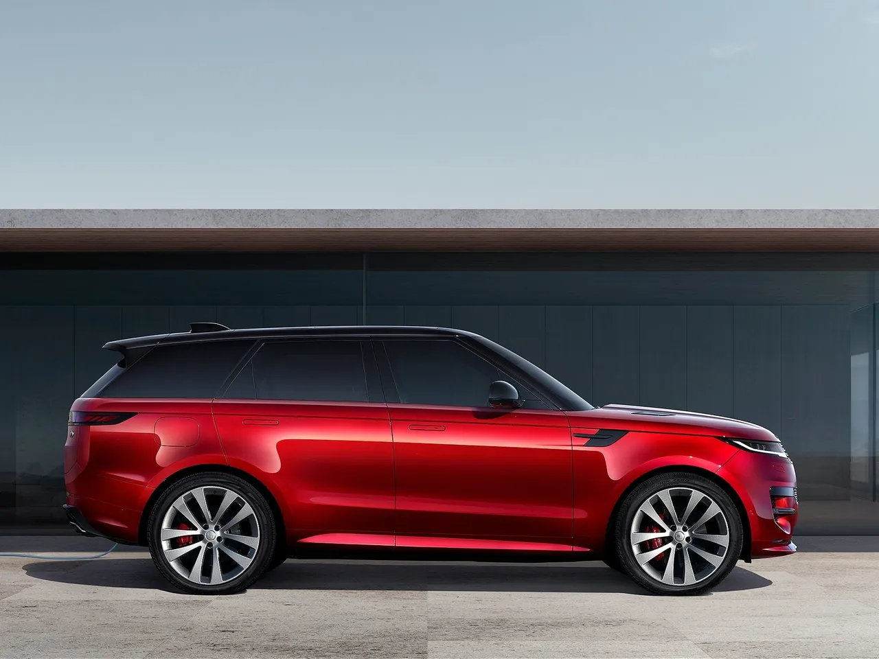 Land Rover Range Rover Sport (2023) – boční profil