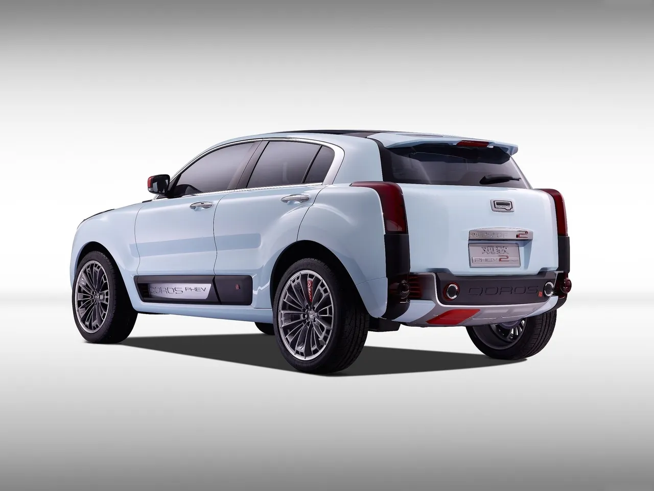 Qoros 2 SUV PHEV Concept (2015) – zadní tříčtvrteční pohled