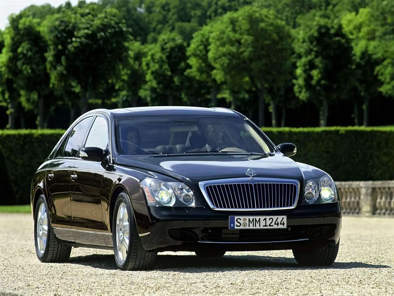 Maybach 57 (2002)