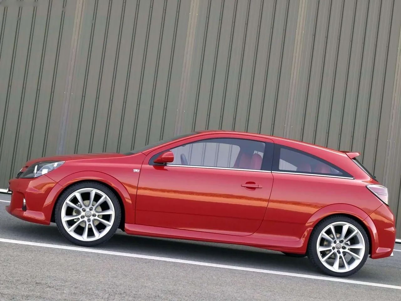Opel Astra High Performance Concept (2004) – boční profil