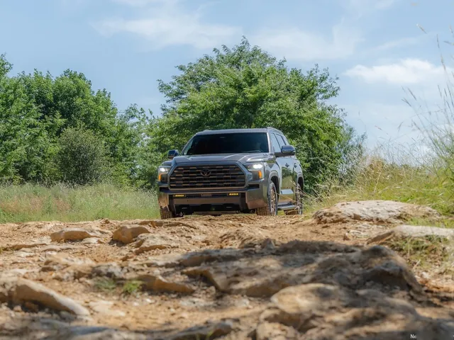 Toyota Sequoia Trailhunter (2027)