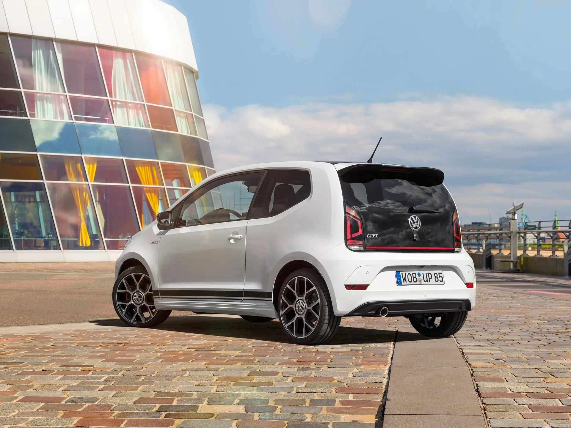 Volkswagen Up GTI Concept (2017) - Rear Three-Quarter