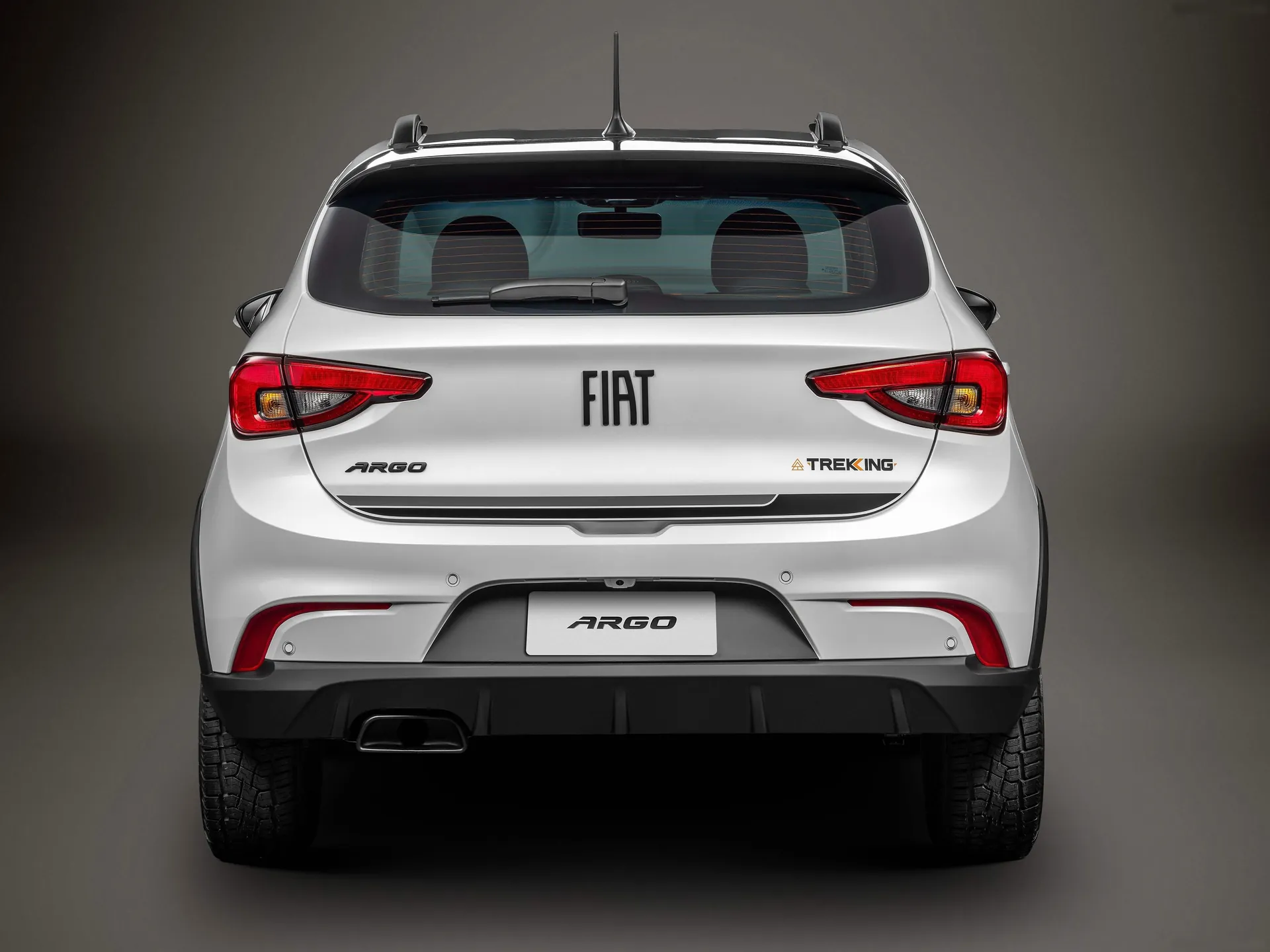 Fiat Argo Trekking (2019) – zezadu