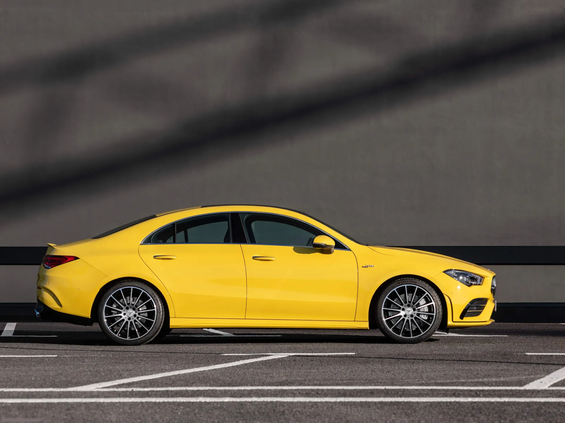 Mercedes-Benz CLA35 AMG 4Matic (2020) - Side Profile