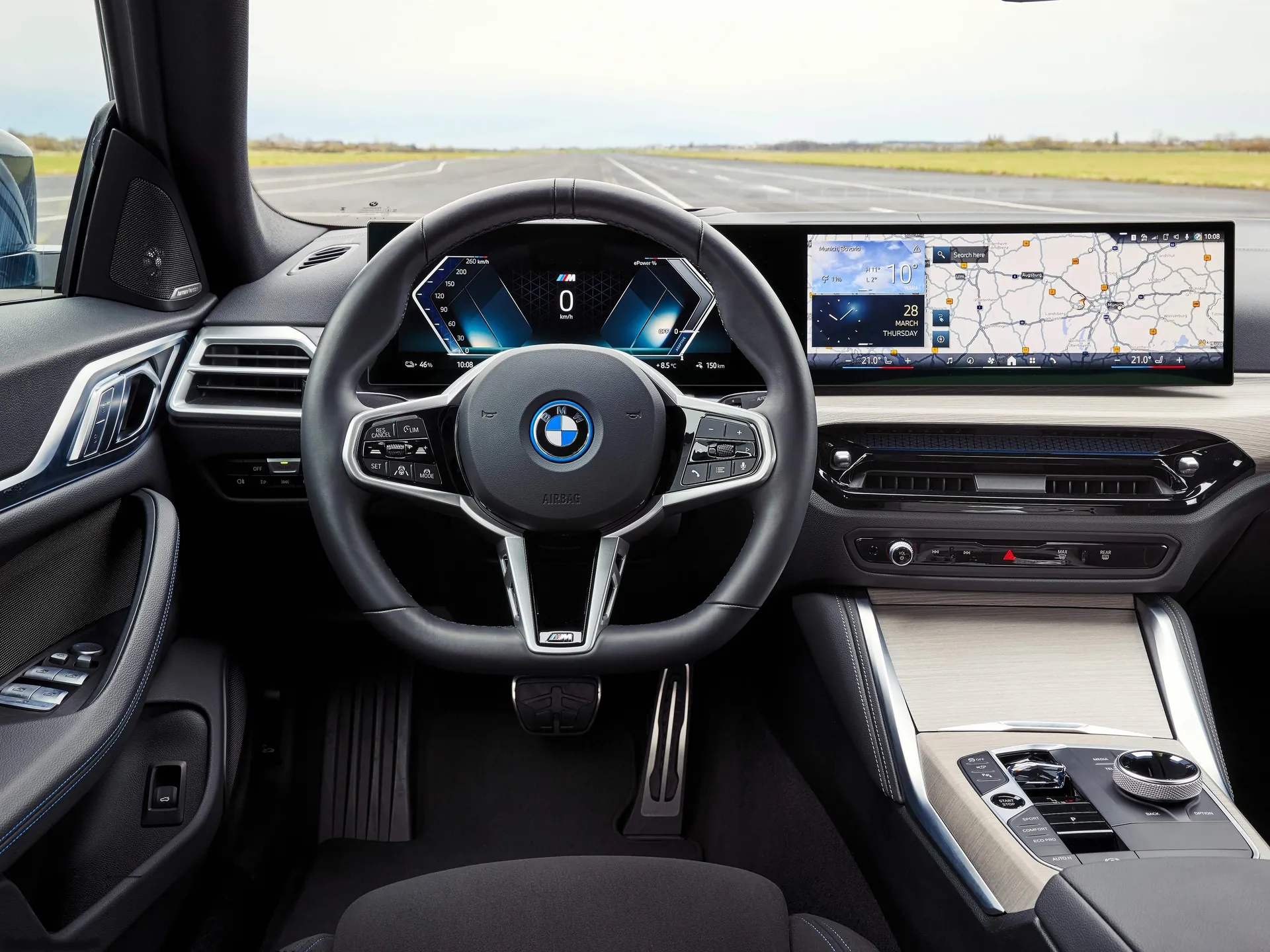 BMW i4 (2025) – interiér