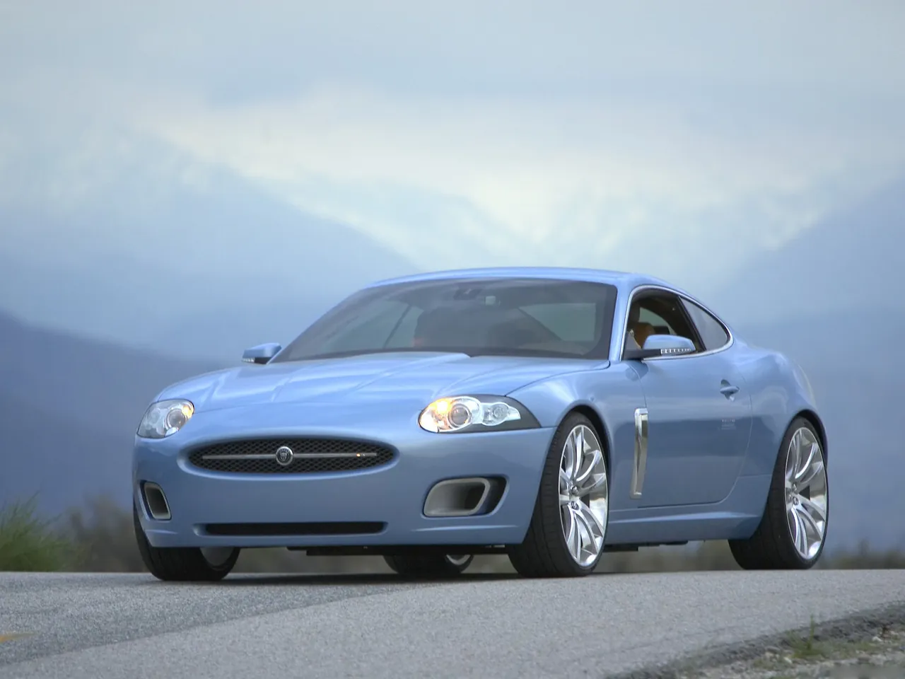 Jaguar Advanced Lightweight Coupe Concept (2005)