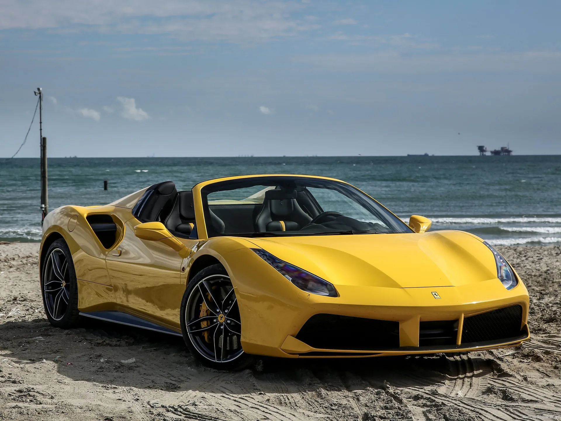 Ferrari 488 Spider (2016)