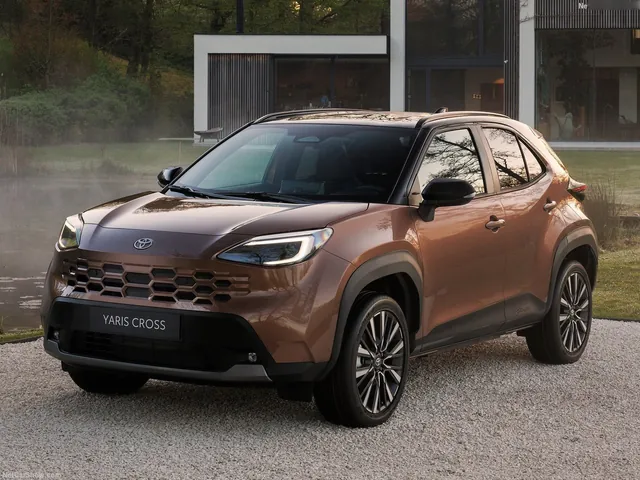 Toyota Yaris Cross (2027)
